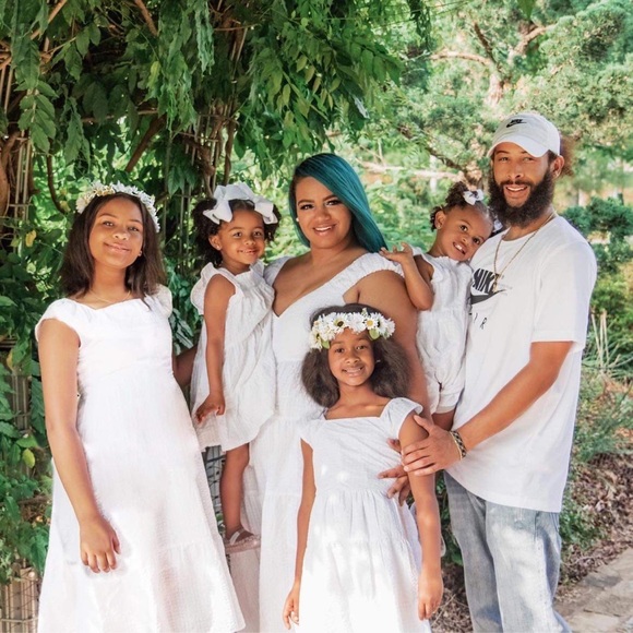 Meet your Posher, Christina - Picture 8 of 14